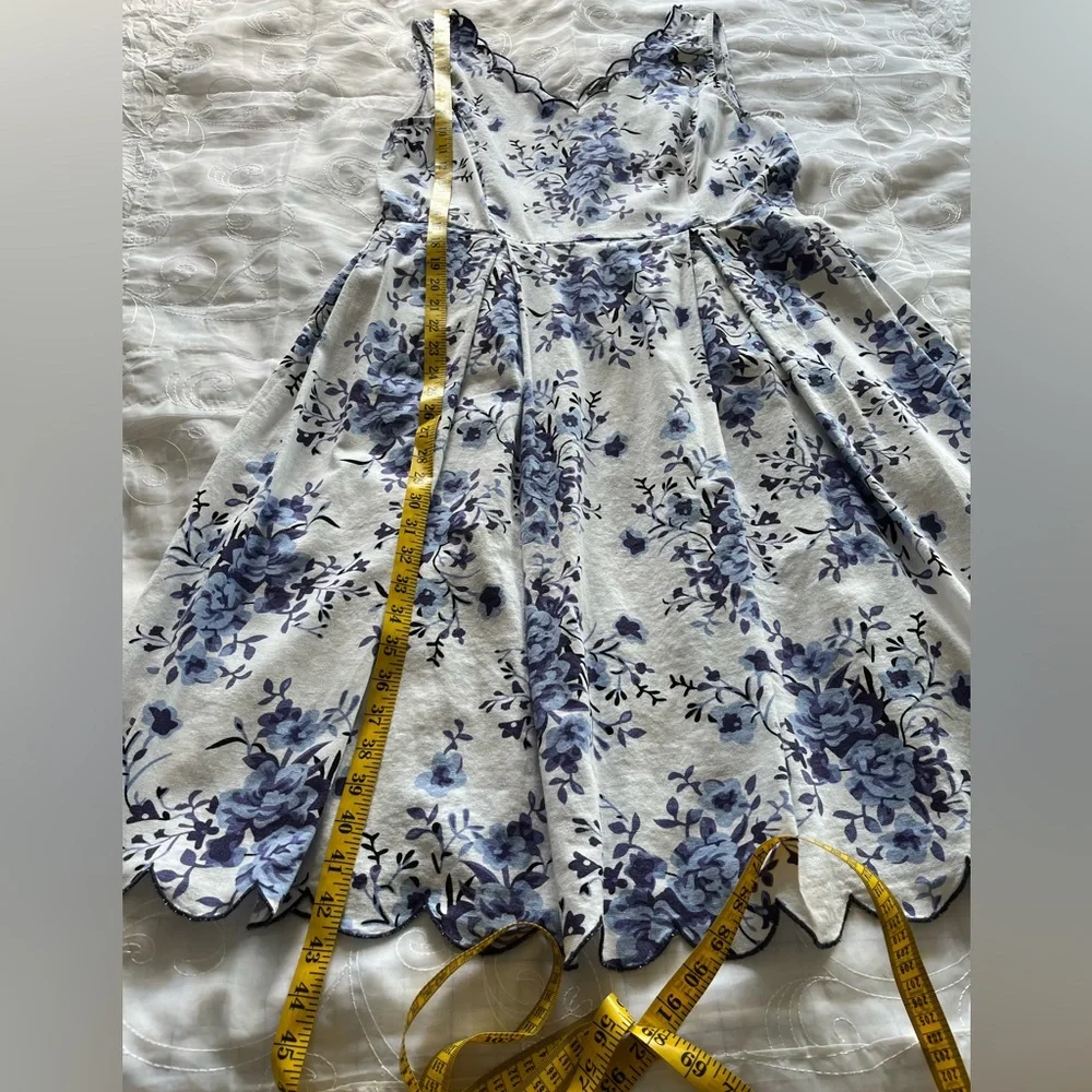 For Cynthia XL White w/Blue Floral Print Sleeveless MidAxi Dress - Picture 11 of 14